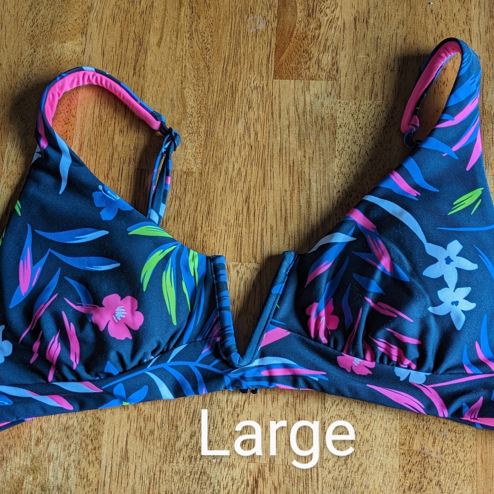 Floral Bikini Top - Large